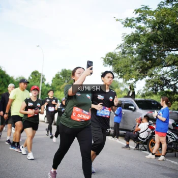 Runner Photo 3660043