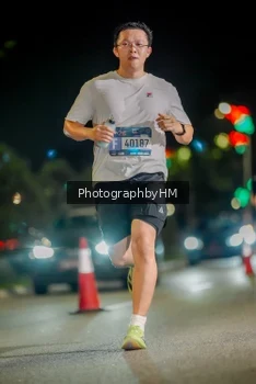 Runner Photo 3660086