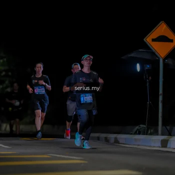 Runner Photo 3660135