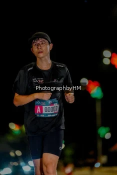 Runner Photo 3660172