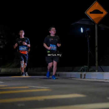 Runner Photo 3660210