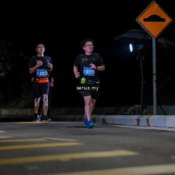 Runner Photo 3660221