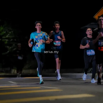Runner Photo 3660270