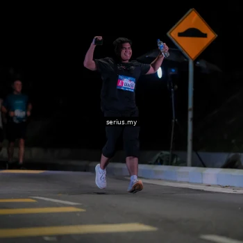 Runner Photo 3660342