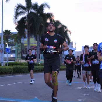 Runner Photo 3660430