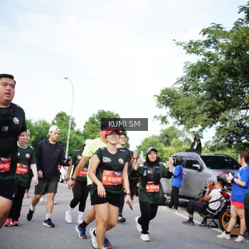 Runner Photo 3660476