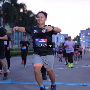 Runner Photo 3660510