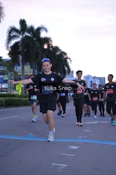 Runner Photo 3660533