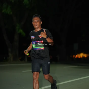 Runner Photo 3660566