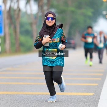 Runner Photo 3660575