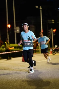Runner Photo 3660589