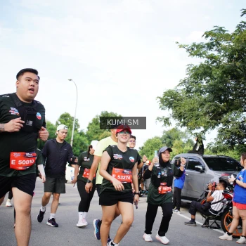 Runner Photo 3660601