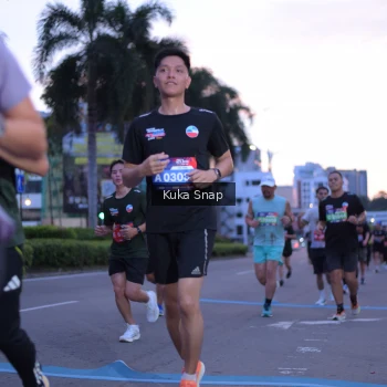Runner Photo 3660619