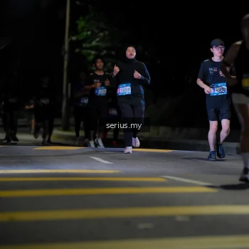 Runner Photo 3660645
