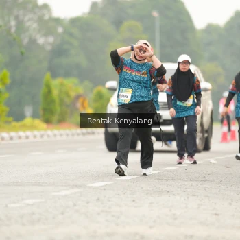 Runner Photo 3660656