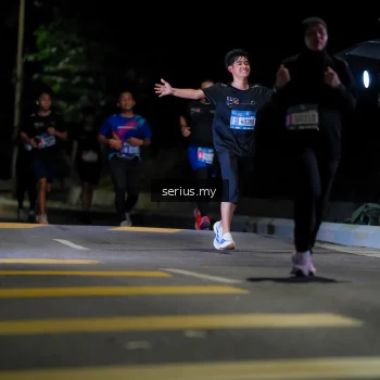 Runner Photo 3660674