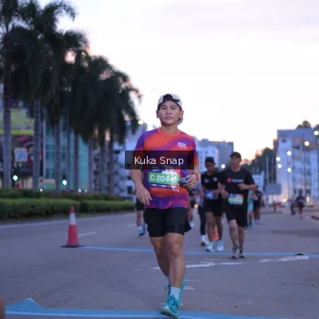 Runner Photo 3660675