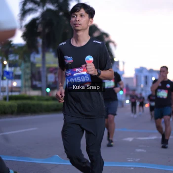 Runner Photo 3660694
