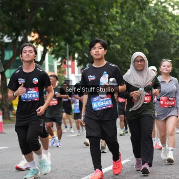 Runner Photo 3660717