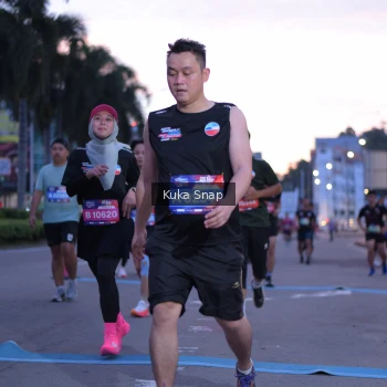Runner Photo 3660762