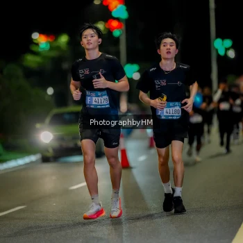 Runner Photo 3660770