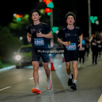 Runner Photo 3660786