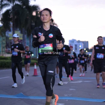 Runner Photo 3660794