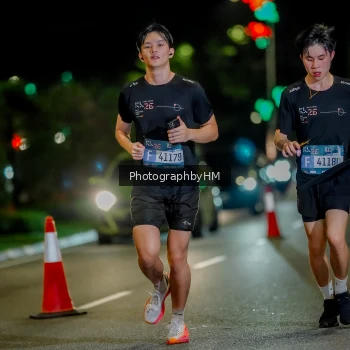 Runner Photo 3660798