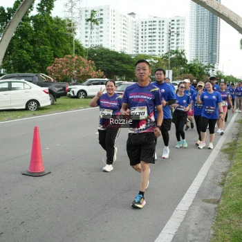 Runner Photo 3660860