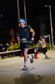 Runner Photo 3660871