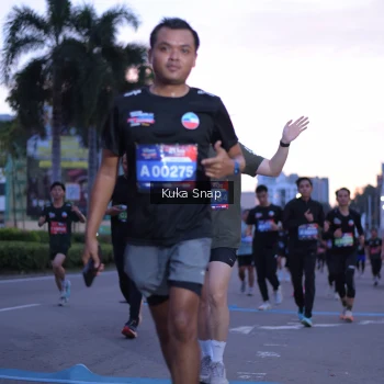 Runner Photo 3660911