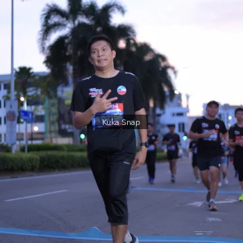 Runner Photo 3660940