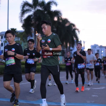Runner Photo 3660943