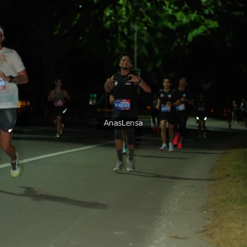Runner Photo 3660973