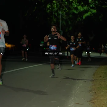 Runner Photo 3660981