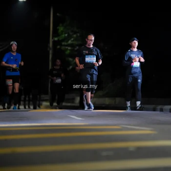 Runner Photo 3661020