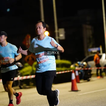 Runner Photo 3661041