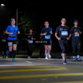 Runner Photo 3661060