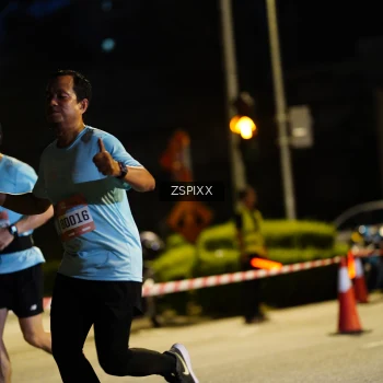 Runner Photo 3661074