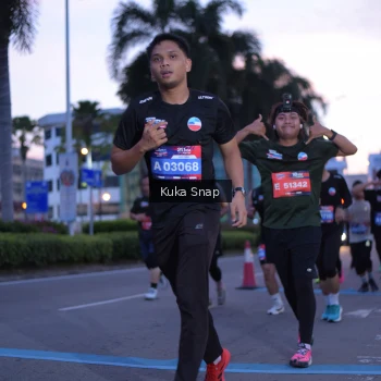 Runner Photo 3661090