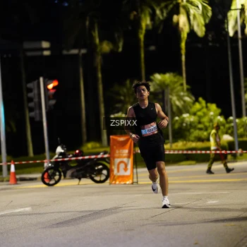 Runner Photo 3661119