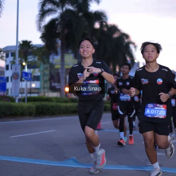 Runner Photo 3661123