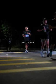 Runner Photo 3661124