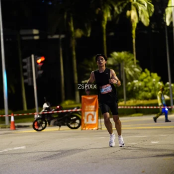 Runner Photo 3661129