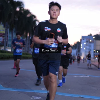 Runner Photo 3661153