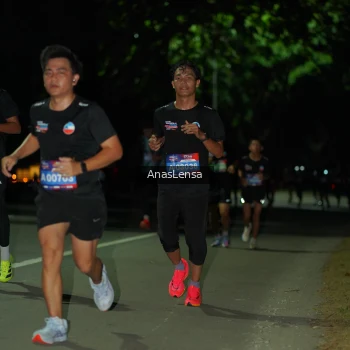 Runner Photo 3661202