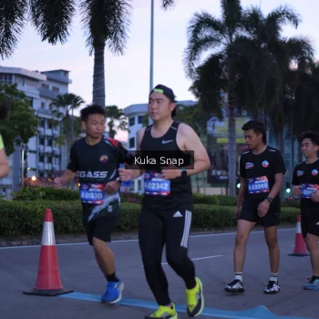 Runner Photo 3661208