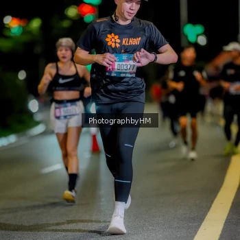 Runner Photo 3661273