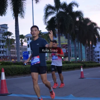 Runner Photo 3661293