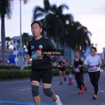 Runner Photo 3661328